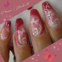 Strawberry Nails mit Airbrush Frühling- & Sommer
