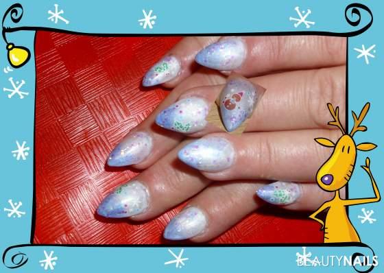 Meine Weihnachtnägel mit Thermogel Gelnägel - Thermogel von Online-hut,Sticker grober Glitter in blau und weiß,Gele Nailart