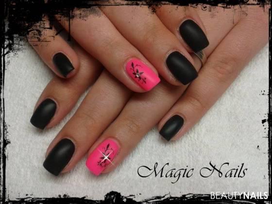 schwarz-pink mit matt Efect Gelnägel - farbgele schwarz und tutti-Frutti von Aglia, versiegelungsgel Nailart