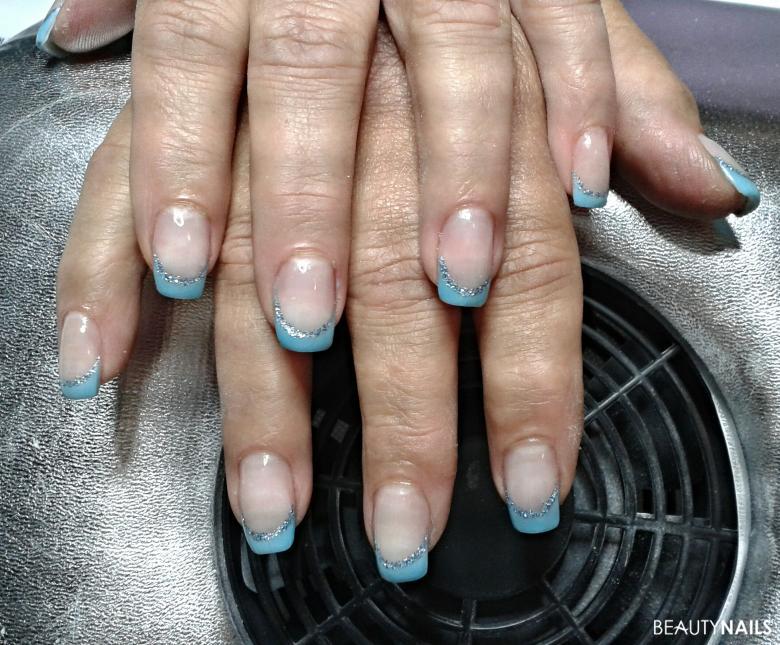 50+ Blaue Nägel Bilder mit Nailart - 2019