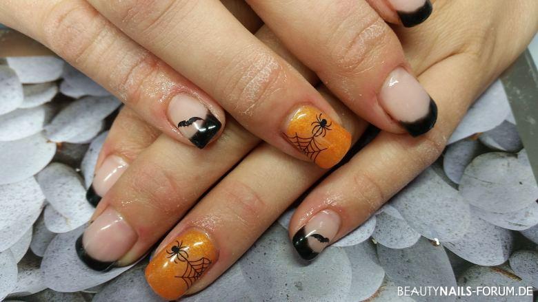 Halloween Nageldesign mit kürbis Orange Halloween Nägel - Halloween Muster / orange schwarz Nailart