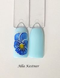 Blau mit Blumen Malerei Mustertips