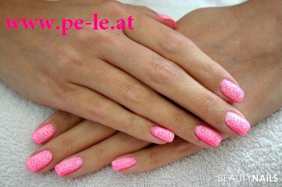pink gepard Nageldesign - uv gel, farbgel, stamping schablone hbnails 019, stamping lack Nailart