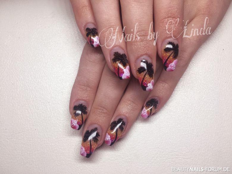 Urlaubsnägel mit Blüte und schwarzen Palmen Nageldesign pink orange schwarz - Gele von Laveni und Malerei selbst gemacht. Farbverläufe pink, Nailart
