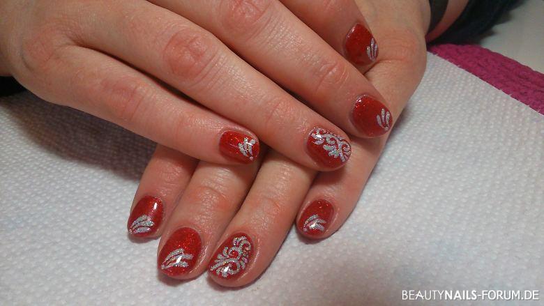 problemnägel: rotes fullcover mit sugar glitzer Winter & Weihnachten - haft-, allround- und versieglungsgel von mc, effekt dunkelrot Nailart