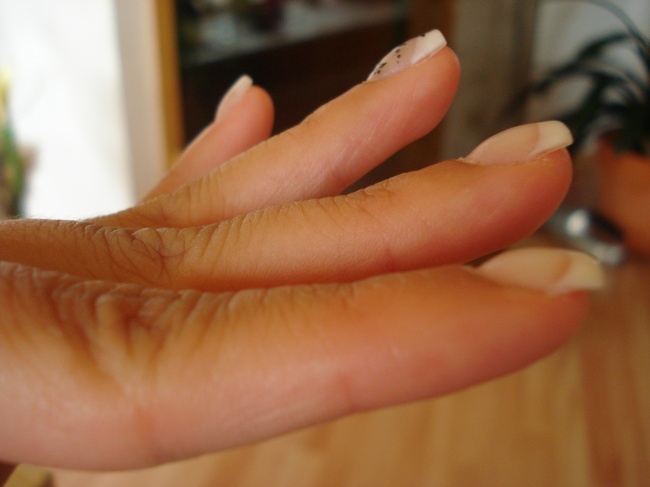 1N3 nach kleinem Finger - ganze Hand in Anfänger Nageldesign