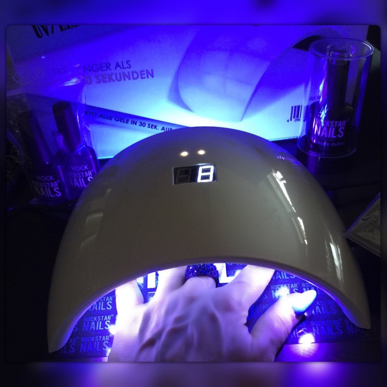 UV/ LED Lamp von
Rockstar Nails UV/ LED Rock Lamp in Nagelstudio Zubehör