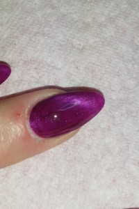 Farbe Violett Magnet-Nagellack und Eure Erfahrung? in Nageldesign