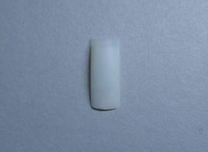 1. Nagel/Tip wie gewohnt vorbereiten und buffern
Bei echten Nägeln muss bitte  Glaseffekt Nägel Anleitung - türkis und hellblau in Nageldesign