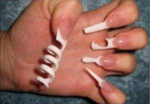 crazy nails So sollte man es nicht machen! in Videos