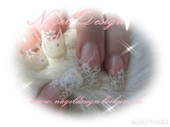 clear design Acrylnägel - meine Nägelchen, Acrylmaterial vonTailored Nails und ein bisschen Nailart
