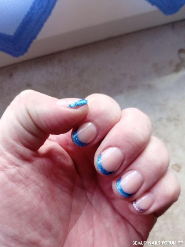 Frenchnägel blau Glitzer als Mann Acrylnägel blau nude - Getraut ins Studio zu gehen . Nailart