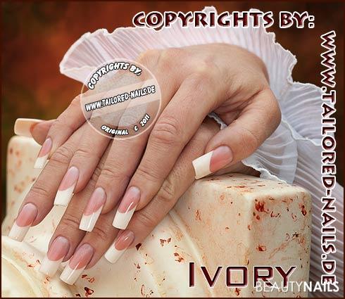 Ivory Acrylnägel - French Nails Nailart