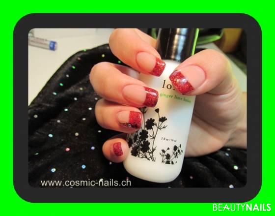 Rotes Glitterfrench Acrylnägel - Gearbeitet mit Young Nails Acrylen Nailart