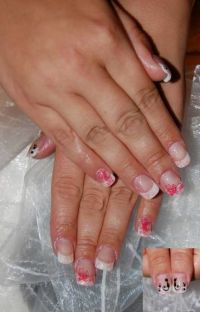 Weißes French mit Stamping und bissl Malerei... Acrylnägel