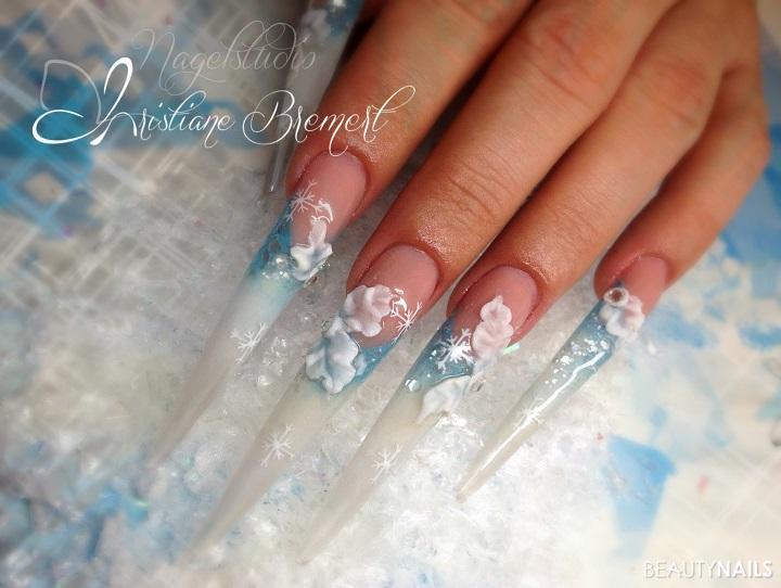 winterliche stiletto Acrylnägel - Neumodellage über Schablone an Mir mit 3D Nailart