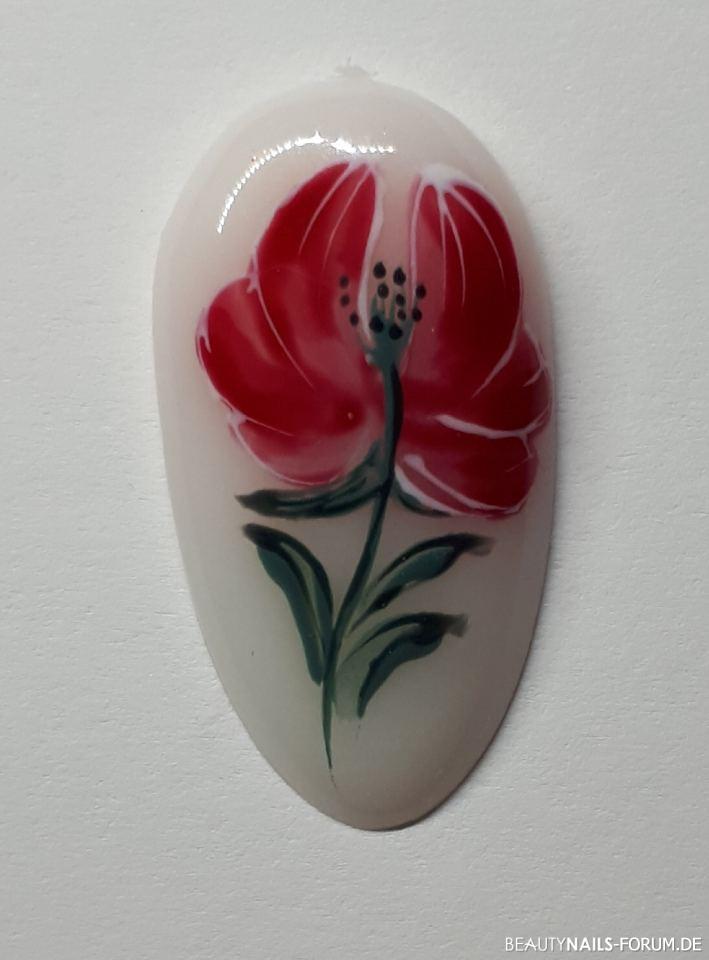 gemaltes Blumenmotiv Gegenstände rot - Blume selbst gemalt Nailart