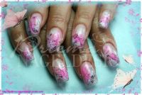 Airbrush pink floral Gelnägel