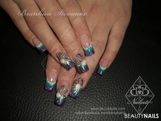 Blueturquoise Gelnägel - hanse gele Nailart