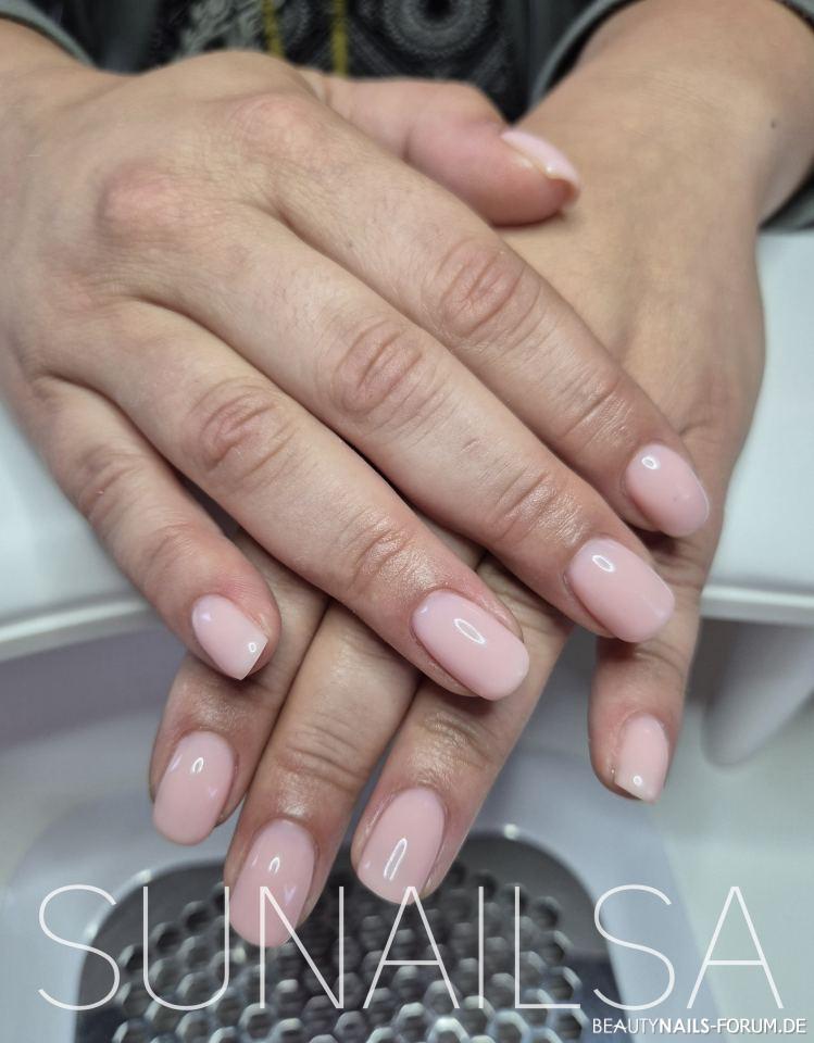 Classy Rosé Gelnägel rosa - Klassische Rosé Nägel Nailart