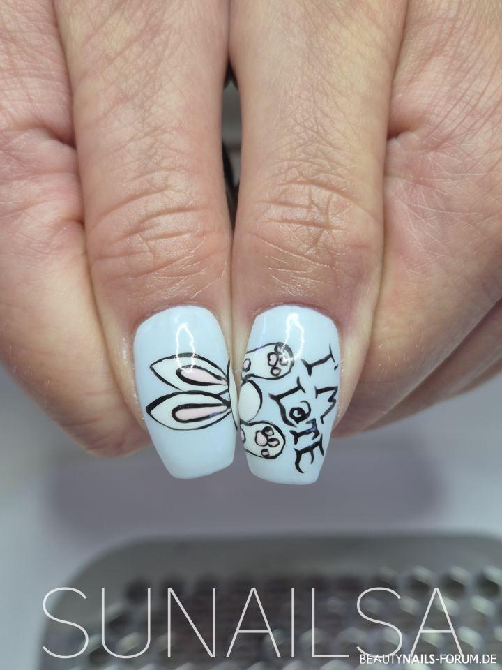 Daumen Alice Gelnägel rot rosa blau gold schwarz weiss - Alice im Wunderland Nailart