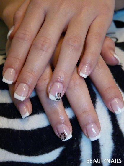 Einfach French Gelnägel - Gele StudioMaxx Nailart