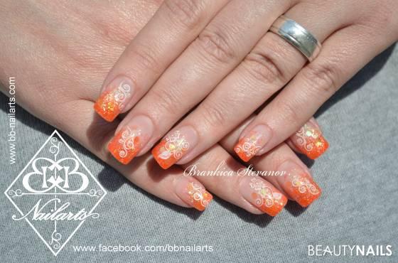 Frühlung orange Gelnägel - modellagegele hanse Nailart