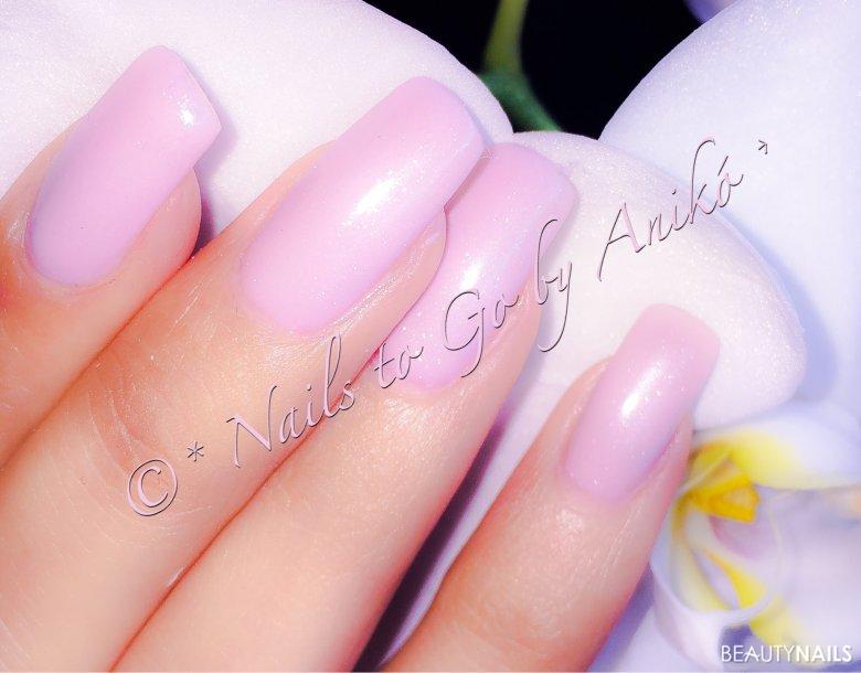 Gel-Modellage / Nude-Rose Glitter