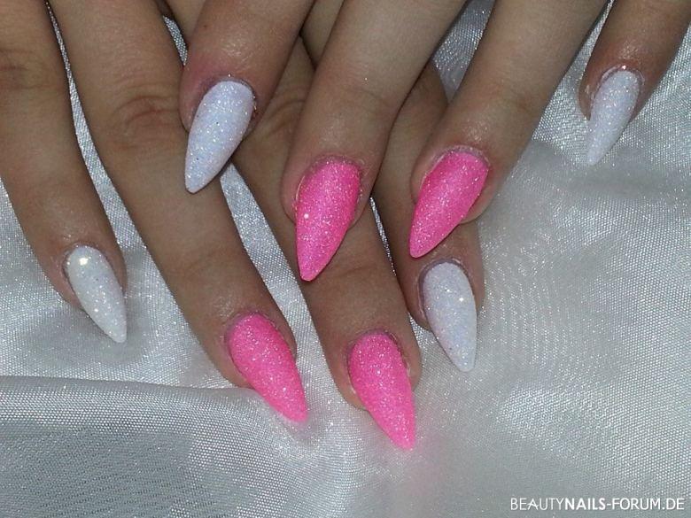 Glitter Pink - Gelmodellage Gelnägel - Weiß/Pink  mit Glitter Nailart
