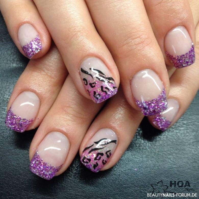 Glitzer French mit Leoparden Style lila rosa Gelnägel -  Nailart