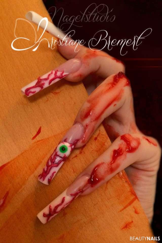Halloween Nägel mit 3d Acrylauge und Adern