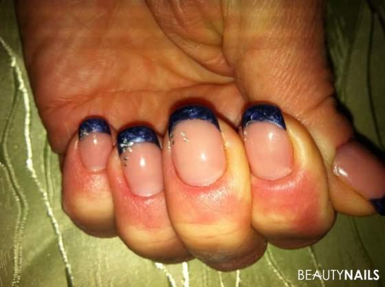 Jeansblau Gelnägel -  Nailart