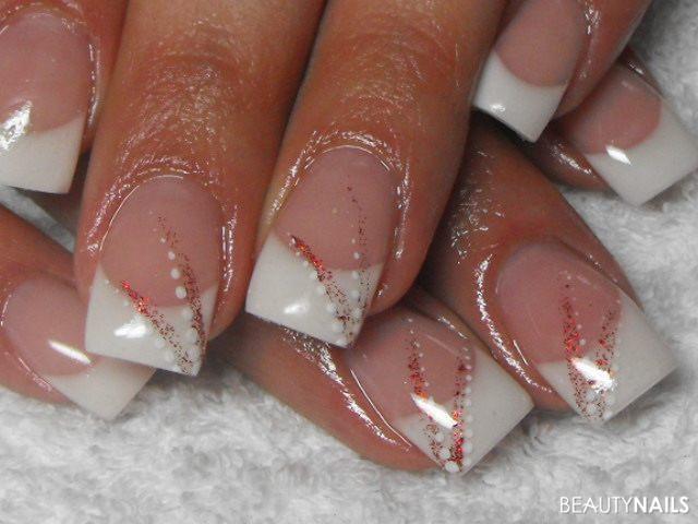 Künstliche Fingernägel zur Hochzeit Gelnägel -  Nailart