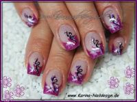 lila glitter mit schmetterlinge Gelnägel