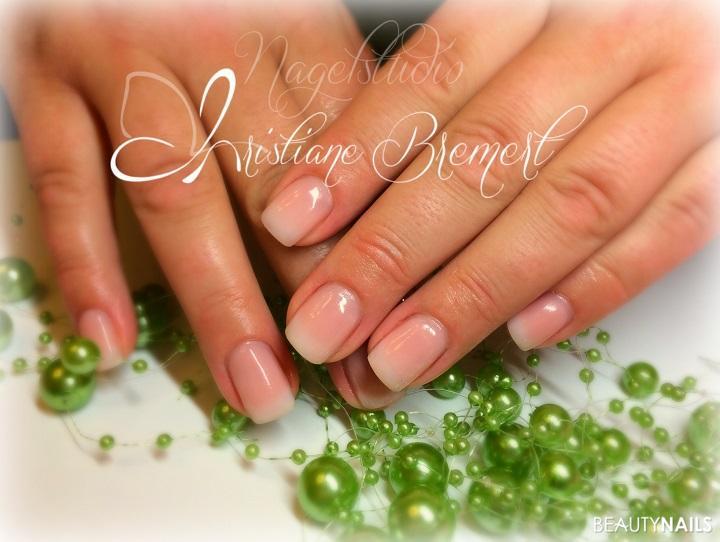 60 Schlichte Und Naturliche Nageldesign Ideen