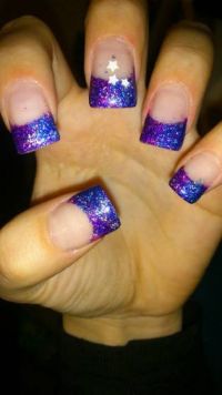 Pink blaue Glitzer Gelnägel Gelnägel