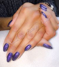 Shiny Aubergine Fullcover Nails Gelnägel