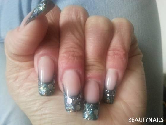 Space Nails.... French in spacelook