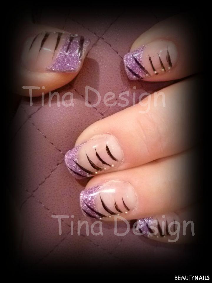tiger-abstrakt-design mit perlen Gelnägel - lila glitter-french, silber perlen, acryl - streifen Nailart