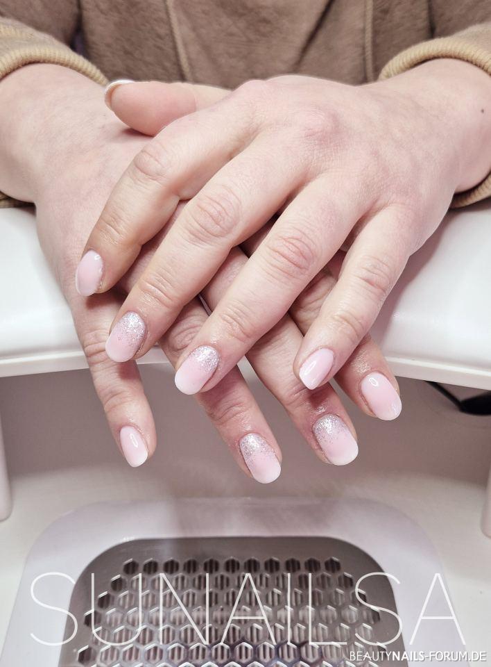 Und nochmal Gelnägel rosa silber weiss - Weils'so schön war Nailart