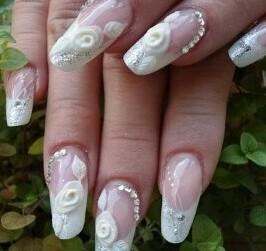 Wedding nails