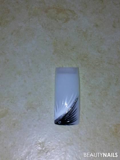 feather Mustertips - ... Nailart
