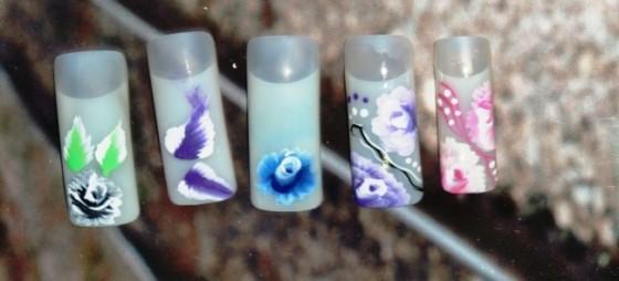 One Stroke Versuch Mustertips - Acryl Farbe Nailart