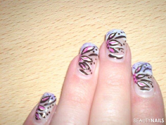 1. versuch Pinselmalerei Nageldesign -  Nailart