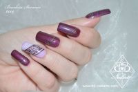 Außergewöhnliches Lilafarbenes Nageldesign Nageldesign