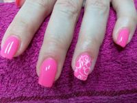 Beauty in pink Nageldesign