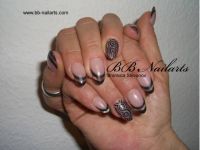 Black & Glas Nageldesign