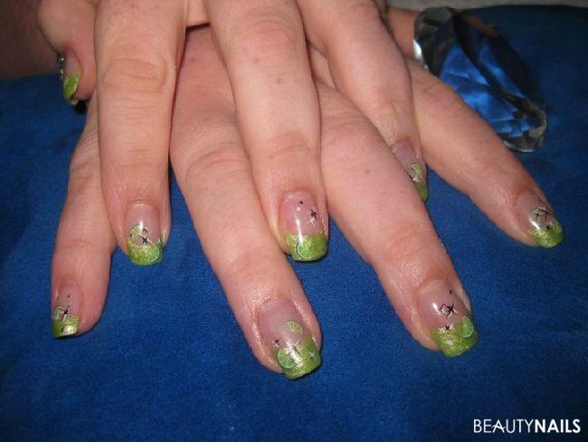 Caiperinia Nageldesign - Habe hier ein colorgel von color-your-nails mit dem namen caiperinia Nailart