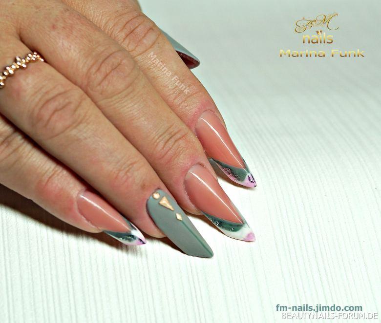 Edge Nägel in elegantem grau-rosa Nageldesign rosa grün grau - Edge nägel, Mix media ( verlängerung und NB-verl aus polygel, Nailart