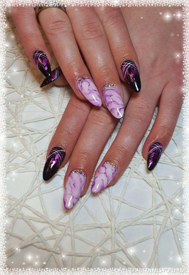 Folie mit Spidergel und Mamor Design Nageldesign rosa lila schwarz - Fullcover Schwarz mit Chrome Transferfolie und Spidergel, Weiß Nailart